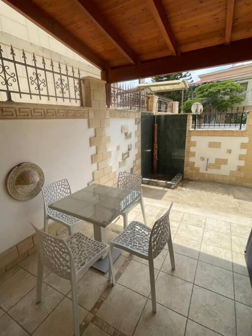 Apartamento Nerina Paphos Exterior foto